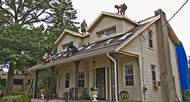 Best Commercial Roofing Services  in Winfield, TN